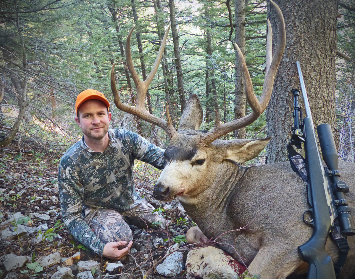 Brad Carter with his 3 Point Mule Deer