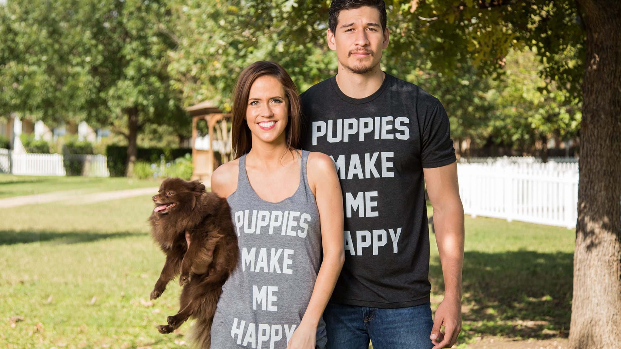 Puppies Make Me Happy T-Shirt - The Chivery