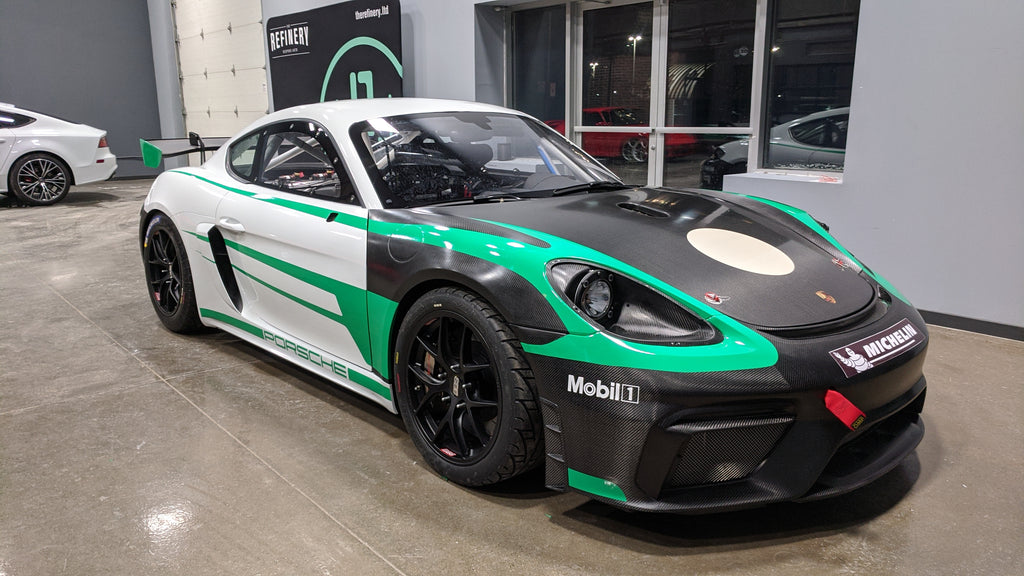 Porsche GT4 Clubsport MR graphics livery installation