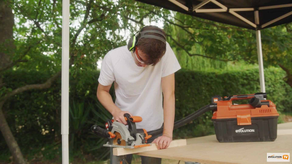 Sean Evelegh using the Evolution Cordless Circular Saw