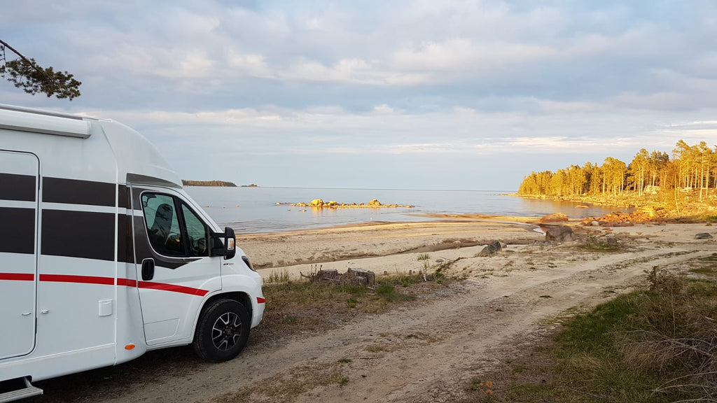 Motorhome for packrafting in Sweden