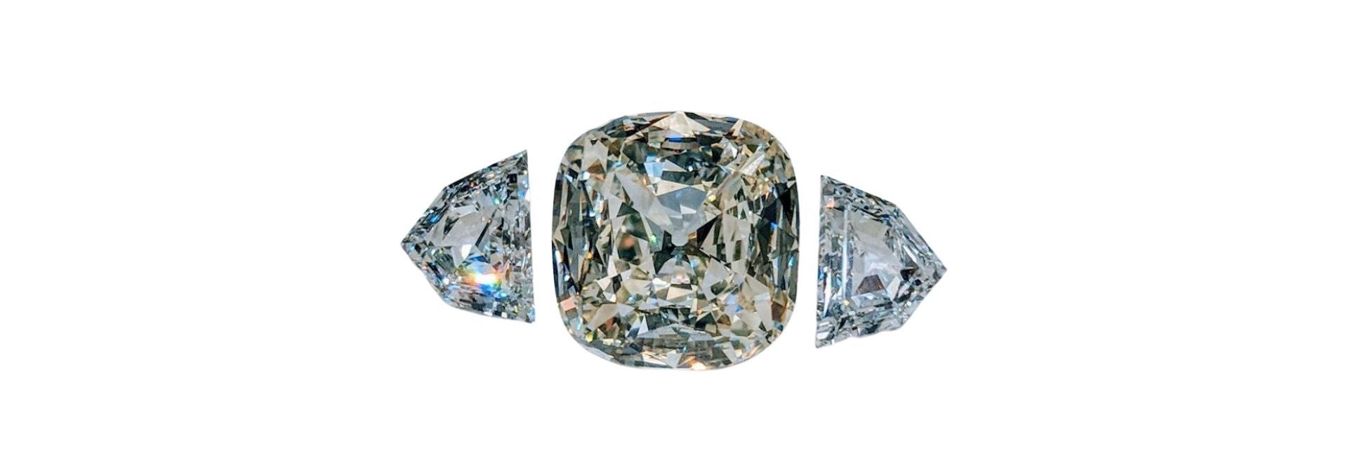 64Facets Loose Diamonds arranged in Half Shield Design