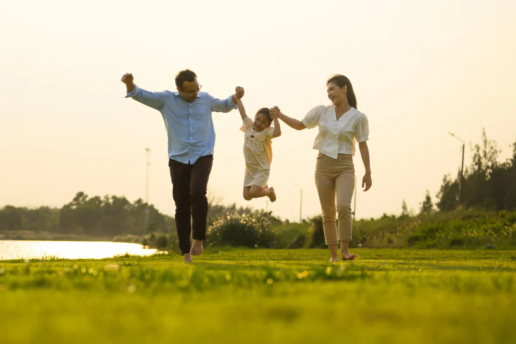 happy mood and strong bones of a family due to vitamin k2 with d3 benefits