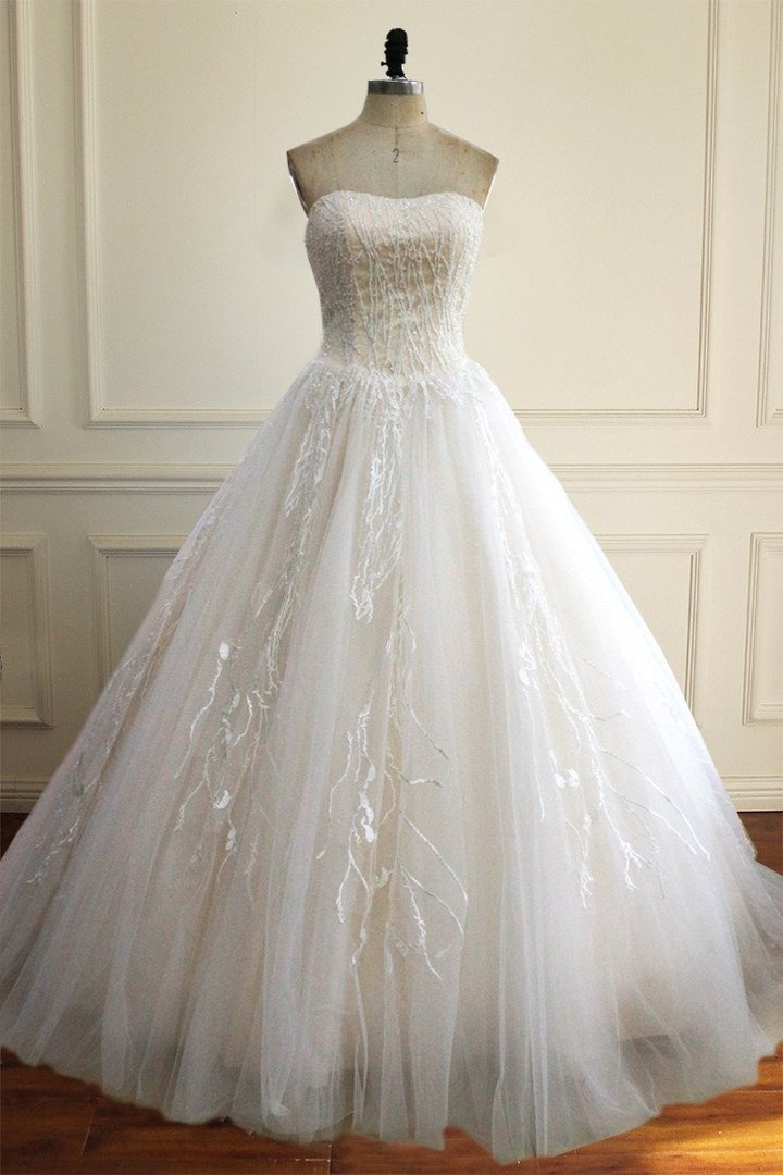 lace and chiffon empire waist strapless maternity wedding dress