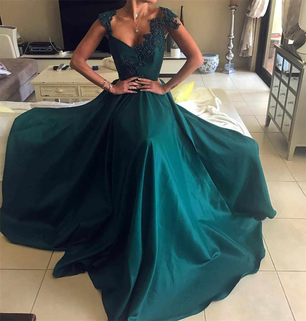 Retro Off Shoulder Satin A Line Prom Dresses Lace Appliques Ball