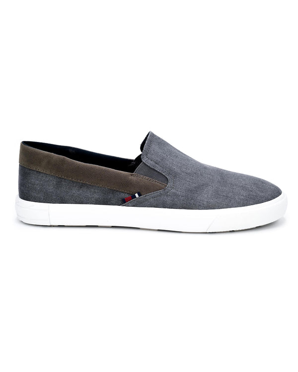 ben sherman slip on sneakers