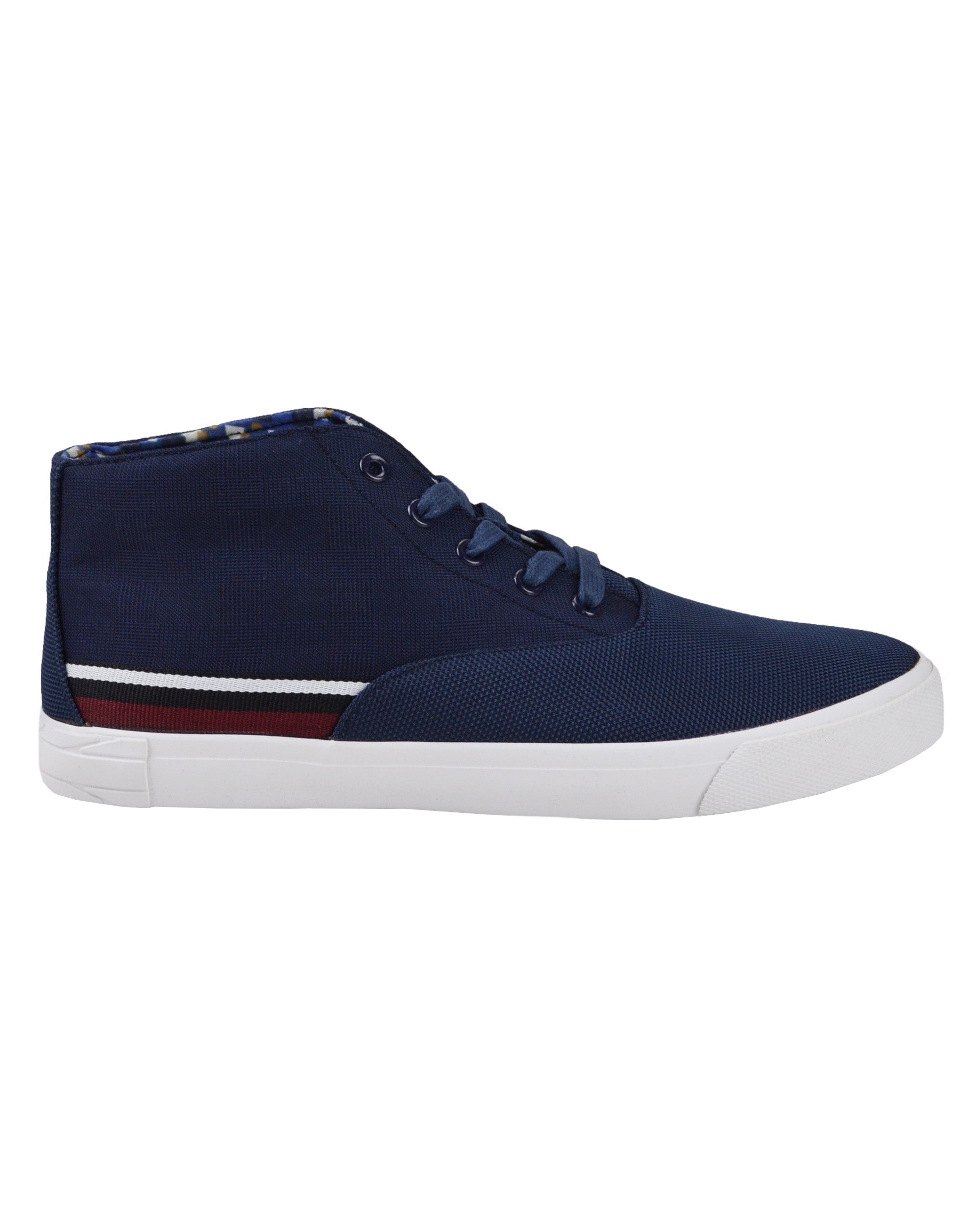 Percy Mixed-Media Chukka Sneaker - Navy 