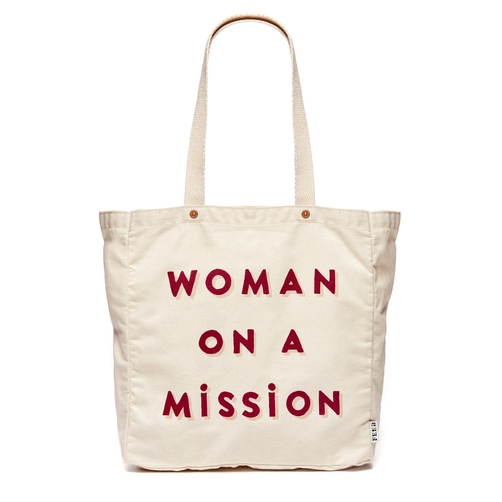 woman tote