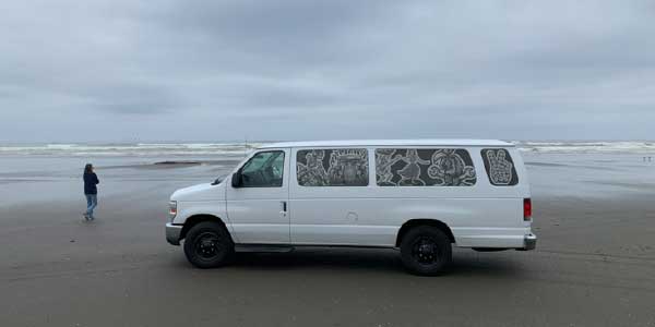 bomonster van and pacific ocean