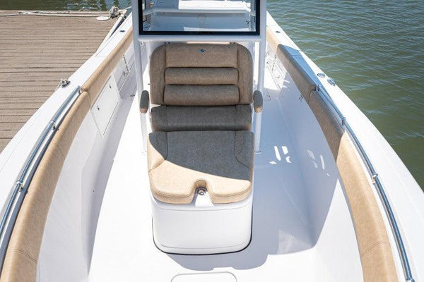 Sportsman Boats 282TE Coffin Seat 