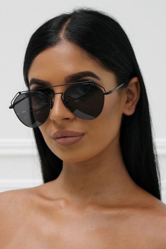 Honey Couture AMY Black on Black Sunglasses