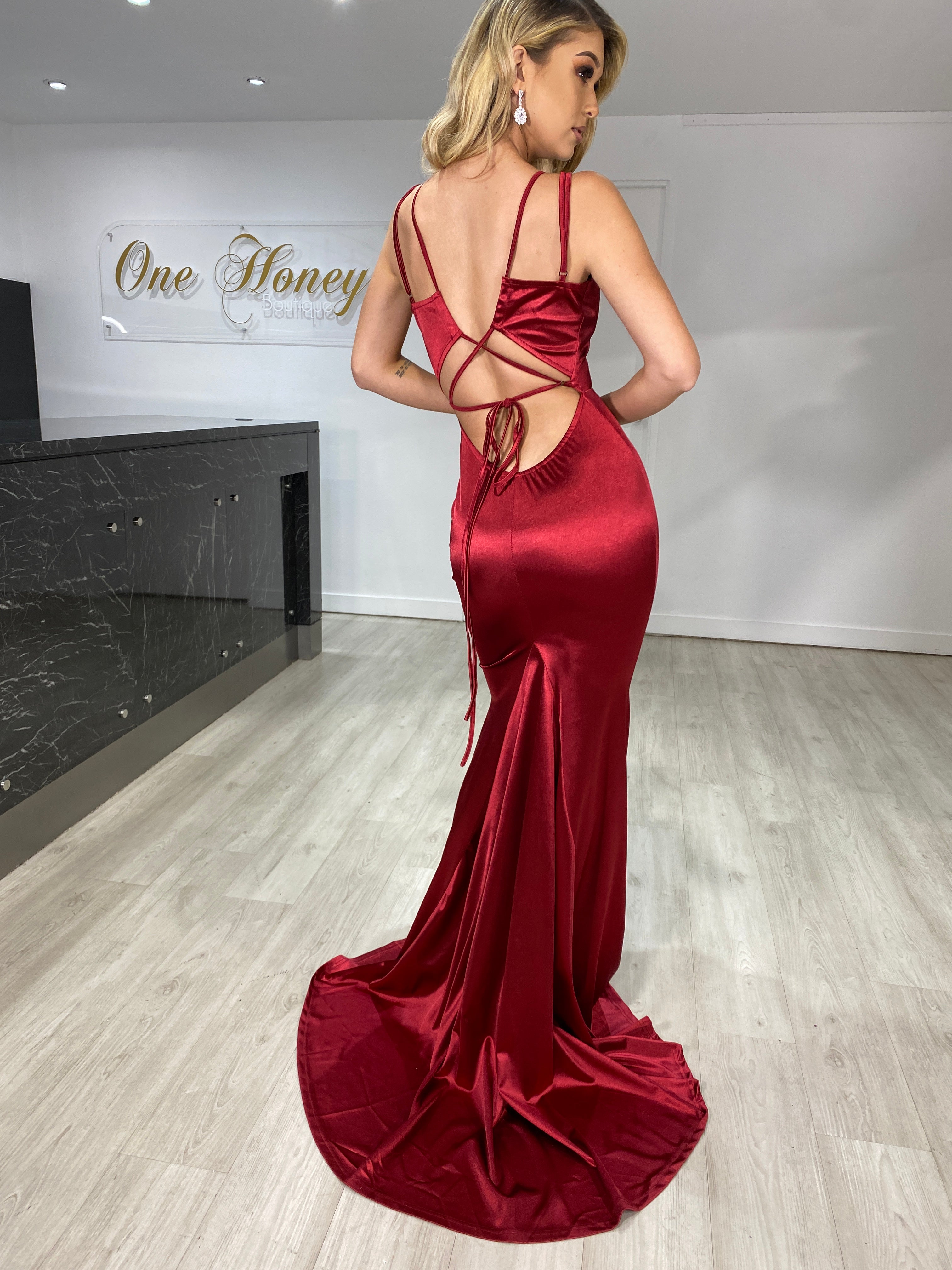 Honey Couture IMOGEN Burgundy Low Back Mermaid Formal Dress – One Honey ...