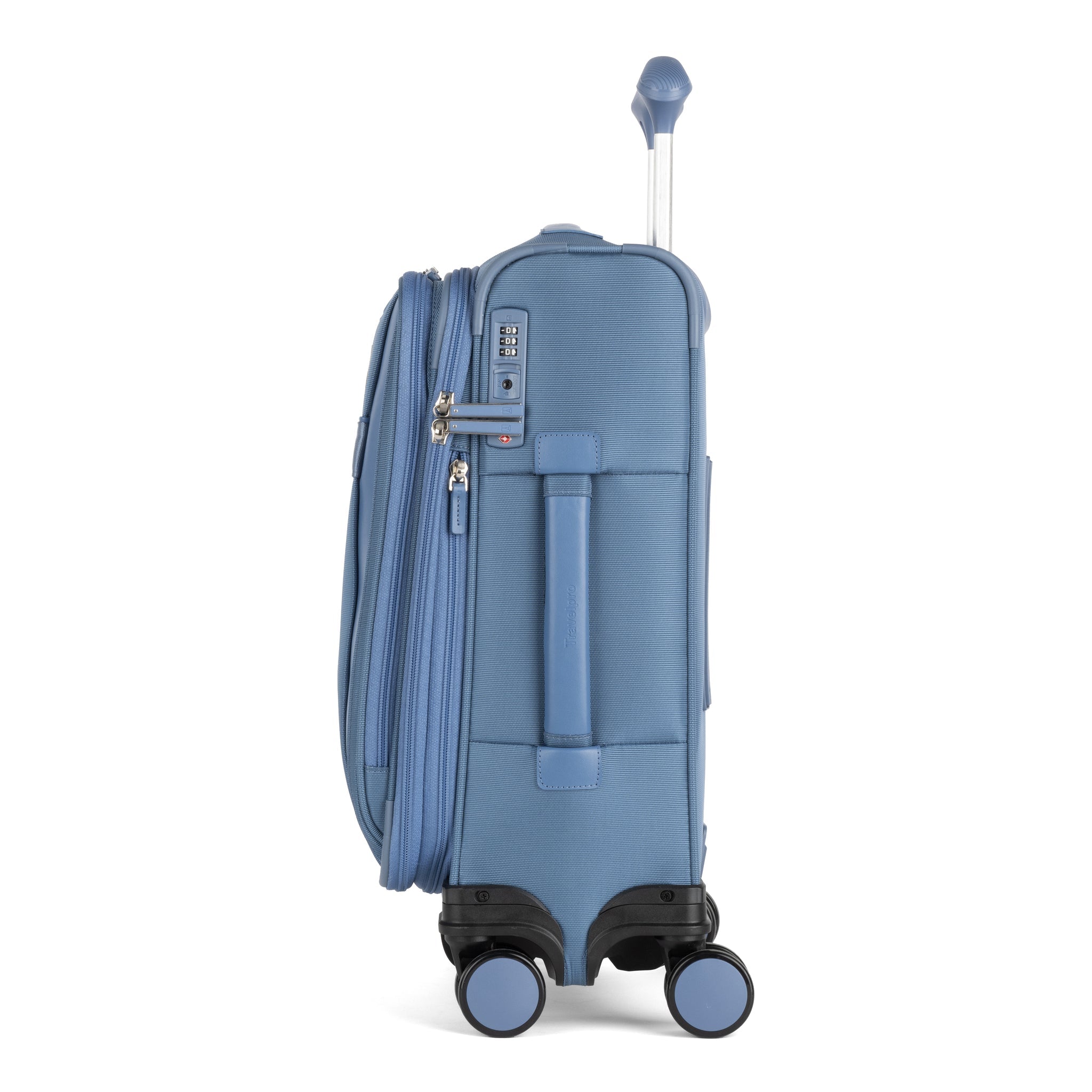 Travelpro VersaPack Compact Carry on Expandable Spinner 37 eca3424a 3799 4459 881d ba32593ae8ef