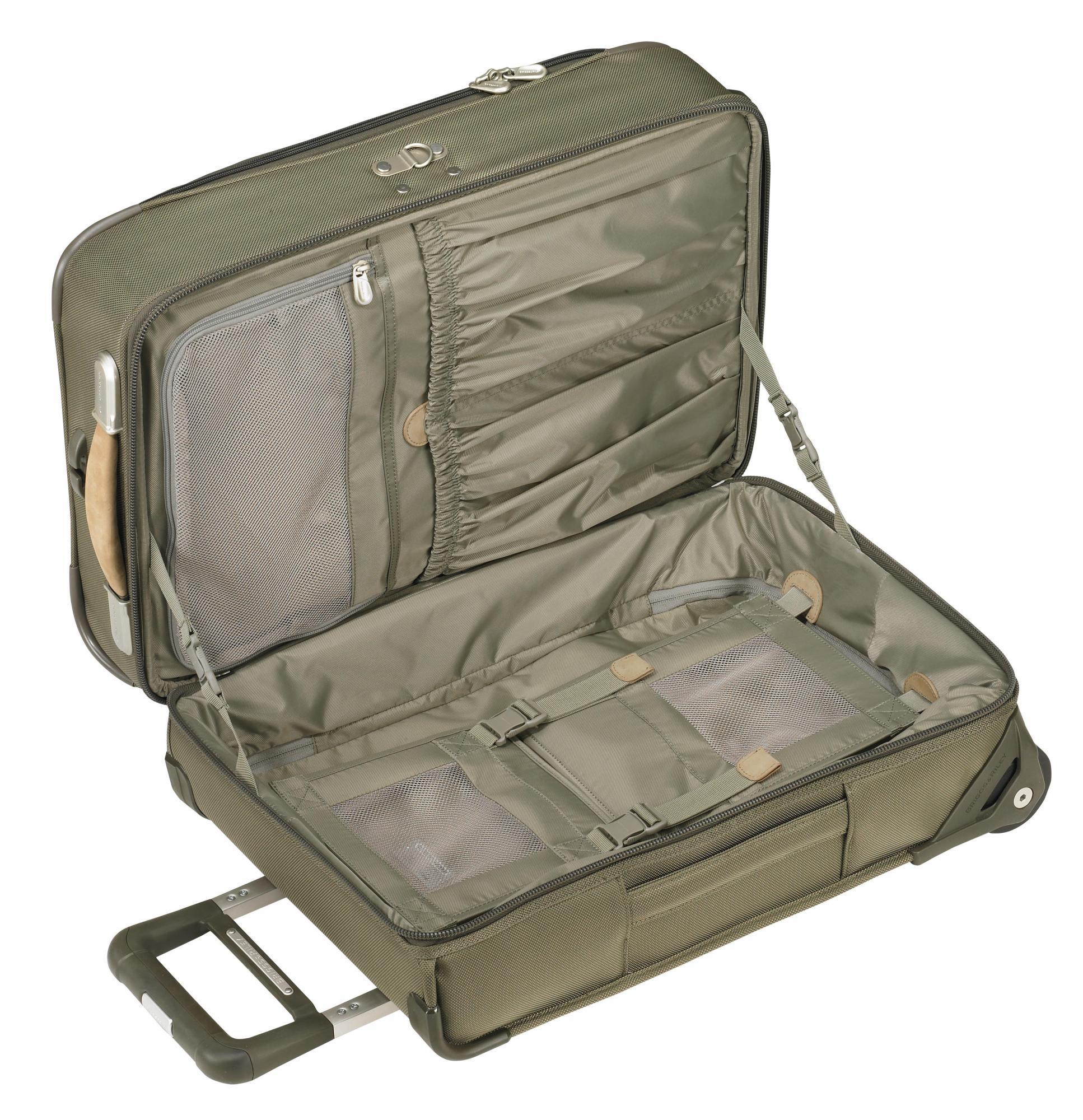 briggs & riley baseline upright luggage