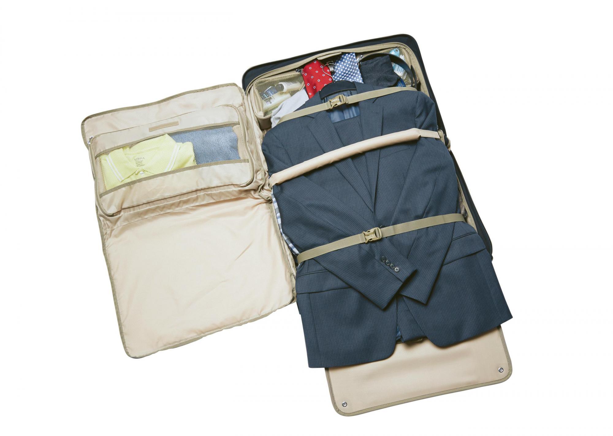 travelpro platinum magna 2 rolling garment bag