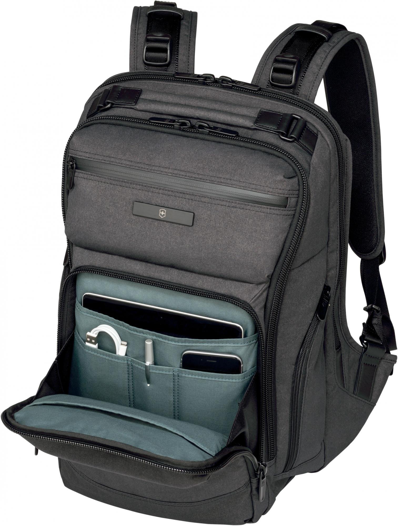 victorinox architecture backpack