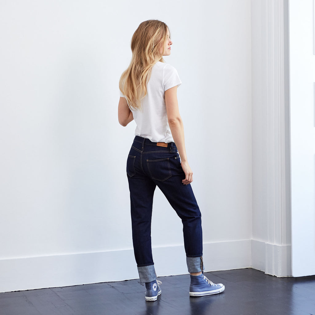 slim girlfriend jeans