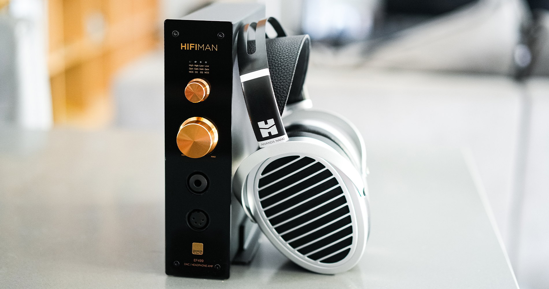 Hifiman EF499 Amplifier and DAC with Streaming Support with HIFIMAN Ananda Nano