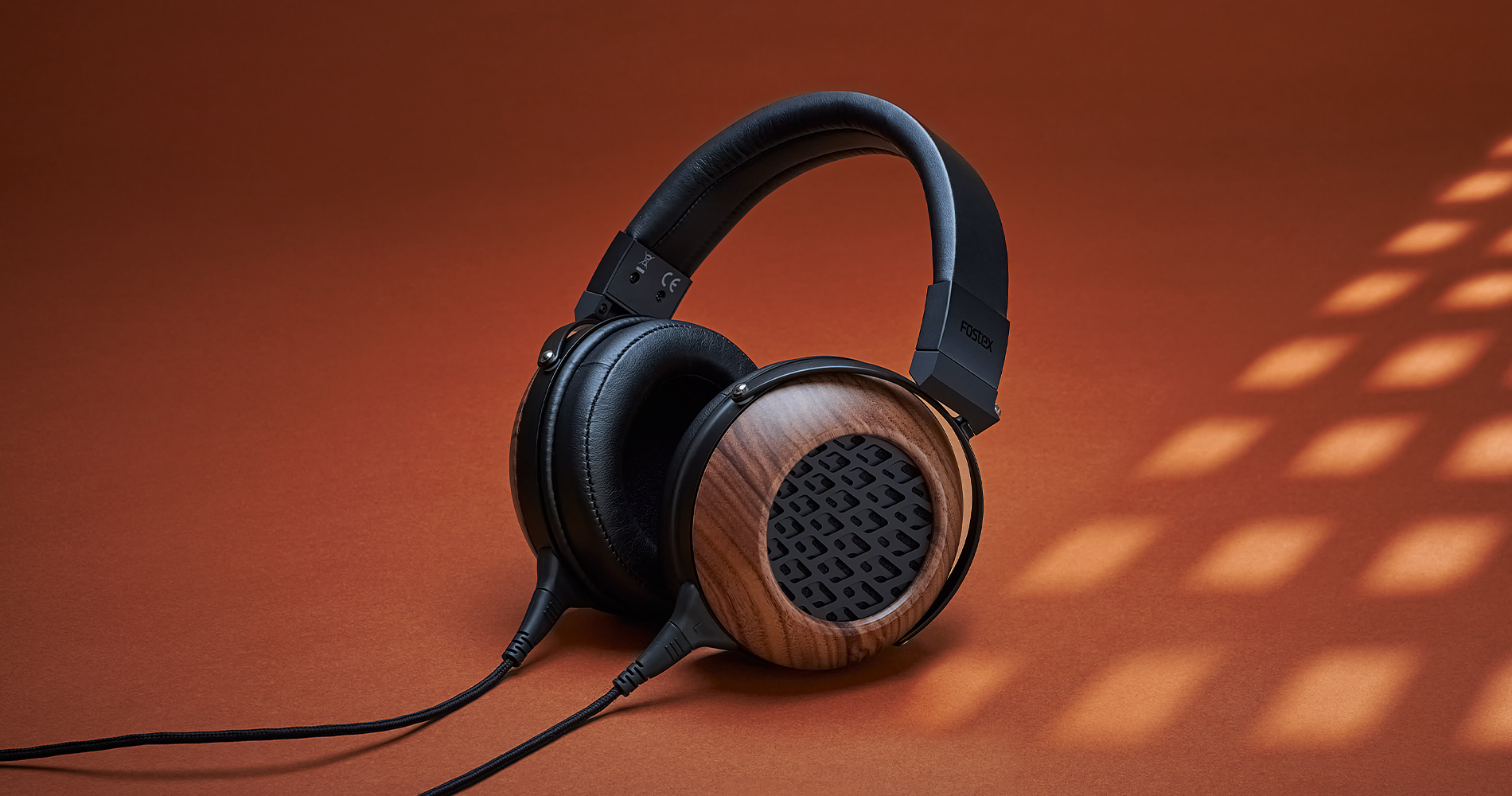 Fostex TH808 Premium Open-Back Dynamic Headphones Overview