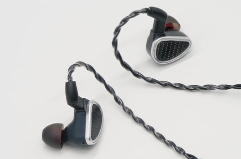 64 Audio Duo Review - Dual Driver Hybrid IEM 5