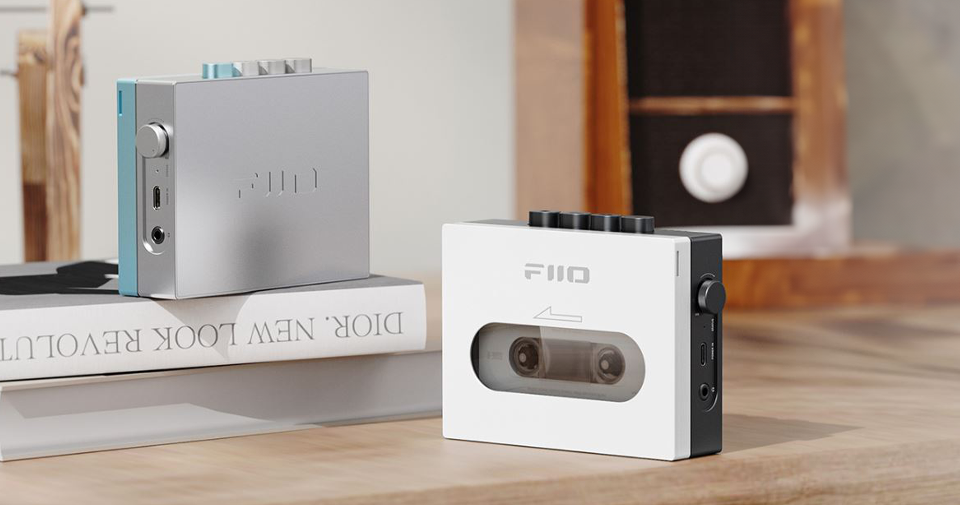 FiiO CP13 Portable Stereo Cassette Player Dual Power Supply