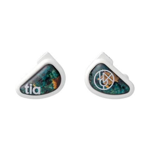 64 Audio, Cuatro Blancos, IEM