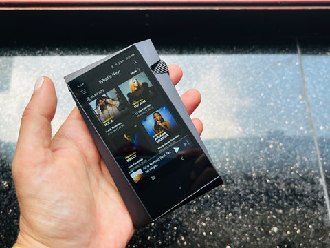 Astell & Kern SR35 allows you to use streaming service