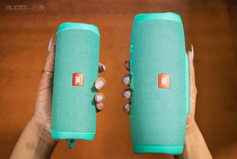 JBL flip4 vs charge3 posición de mano