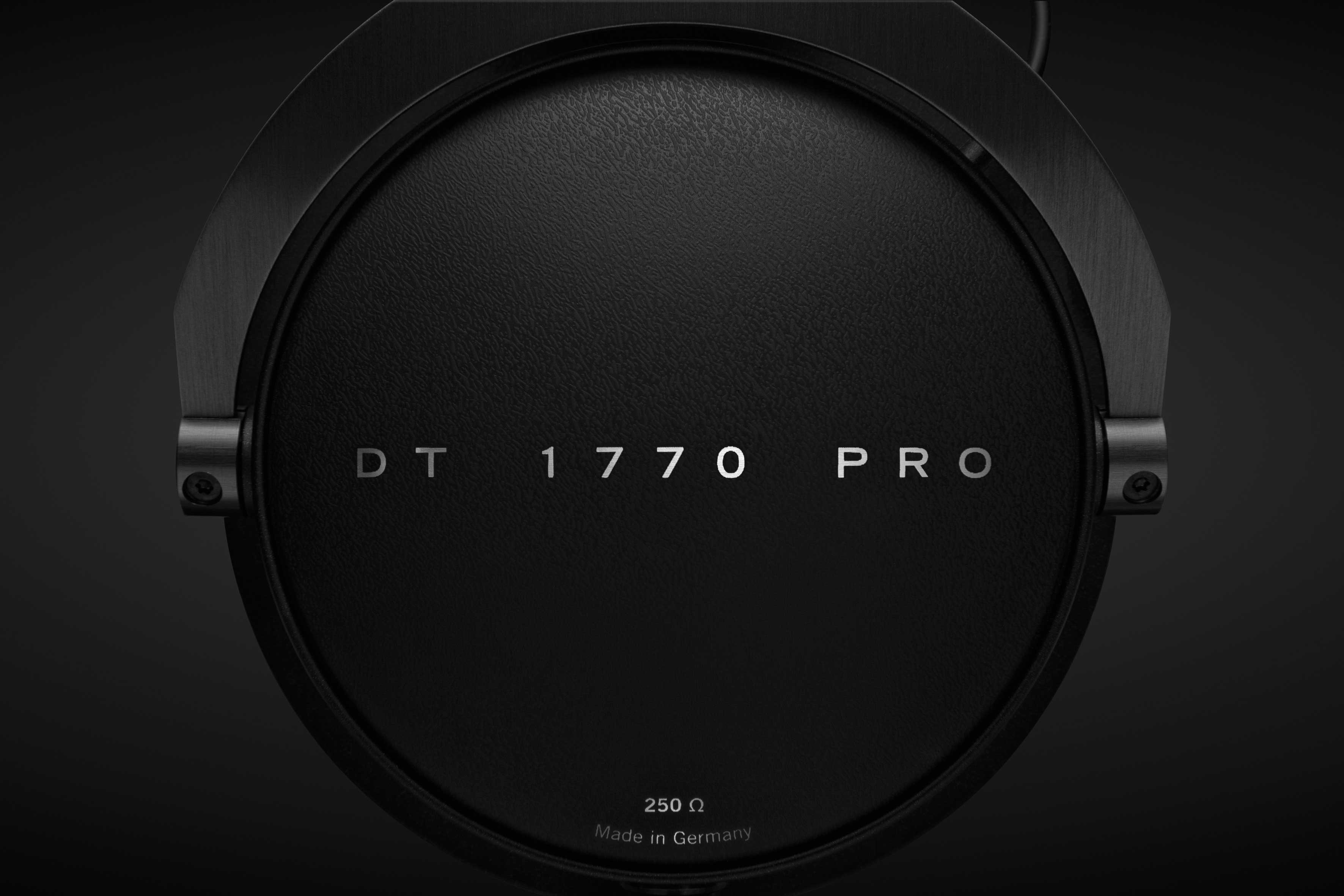 Beyerdynamic DT 1770 Pro Closed-Back Design