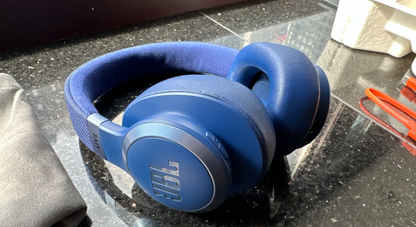 JBL Live770NC Review