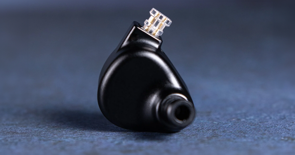 FIR Audio E12 Universal In-Ear Monitor Nozzle view