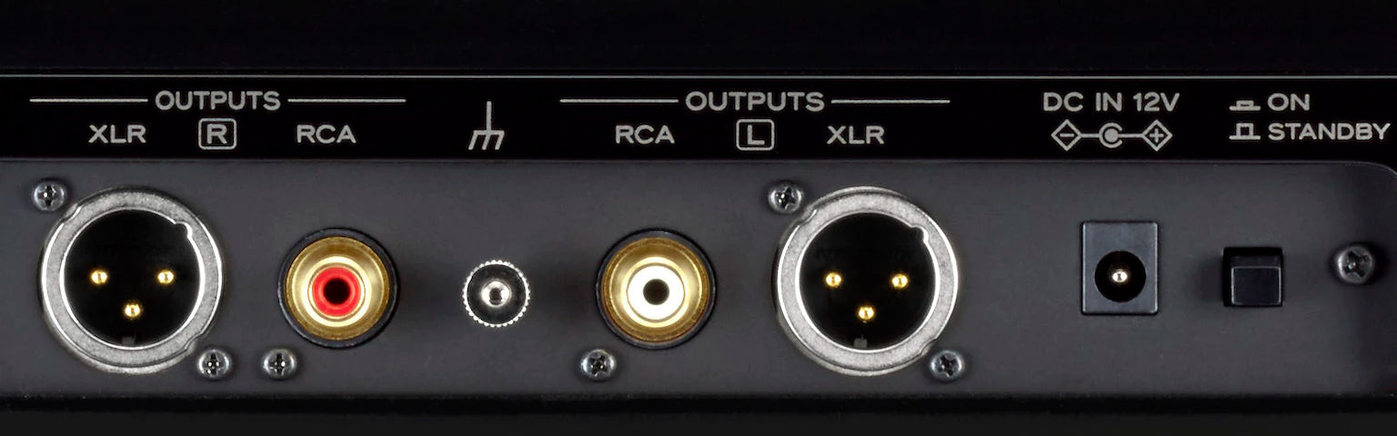 Salidas XLR balanceadas TEAC TN-5BB