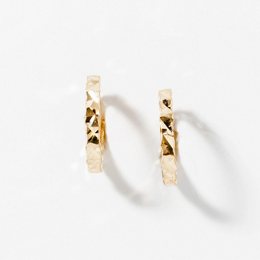 Oval Diamond Cut Hoop Earrings 10K Yellow Gold – Ann-Louise Jewellers