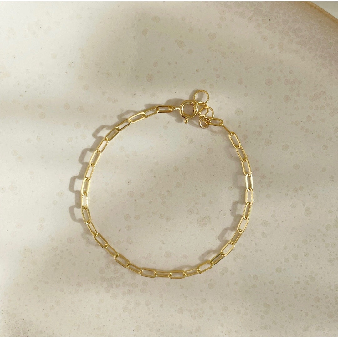 Narrow Links Bracelet in Gold