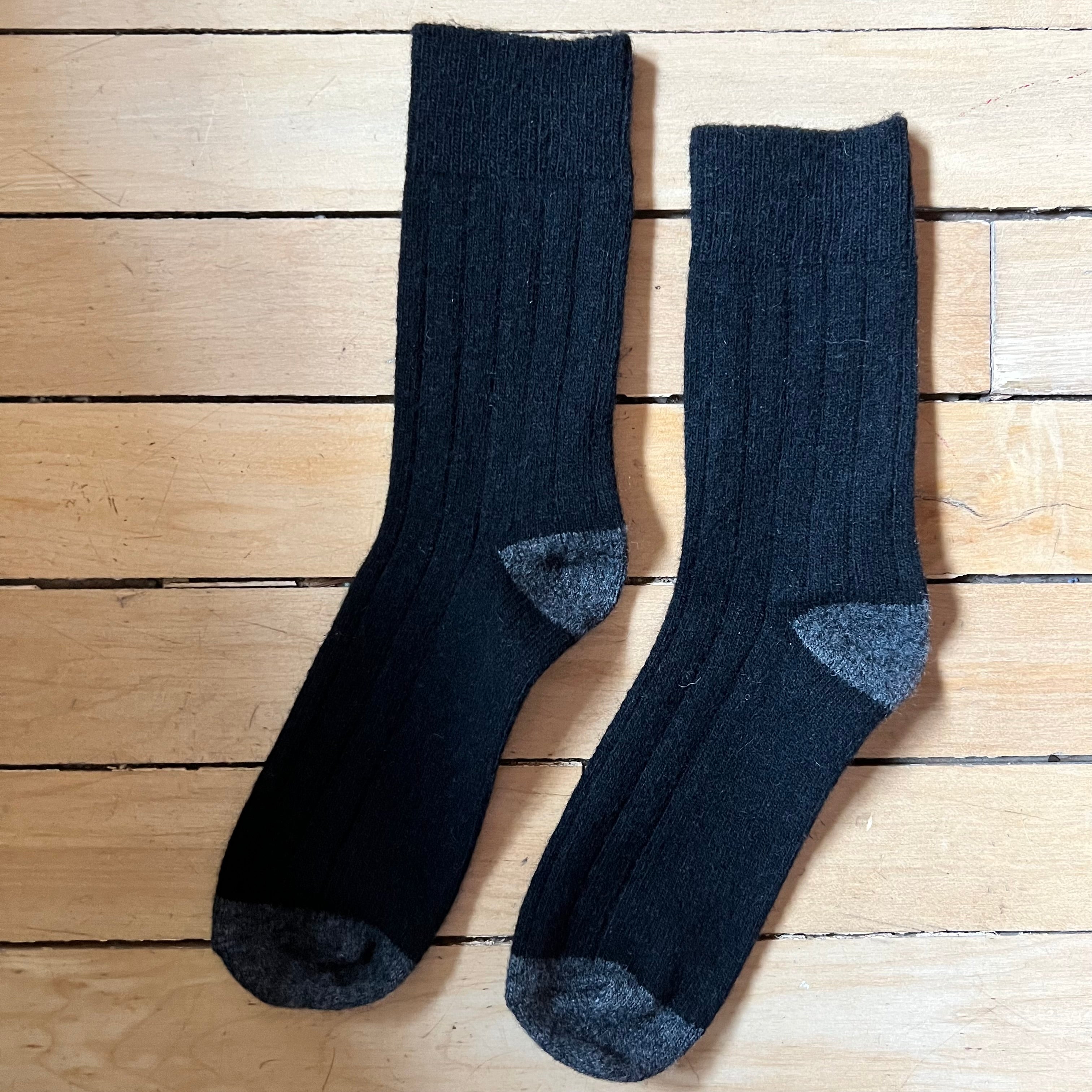 Classic Cashmere Socks