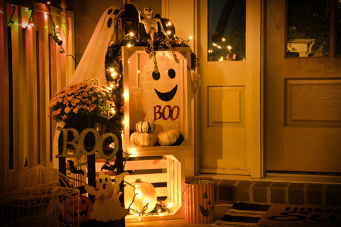 Halloween interior decorations