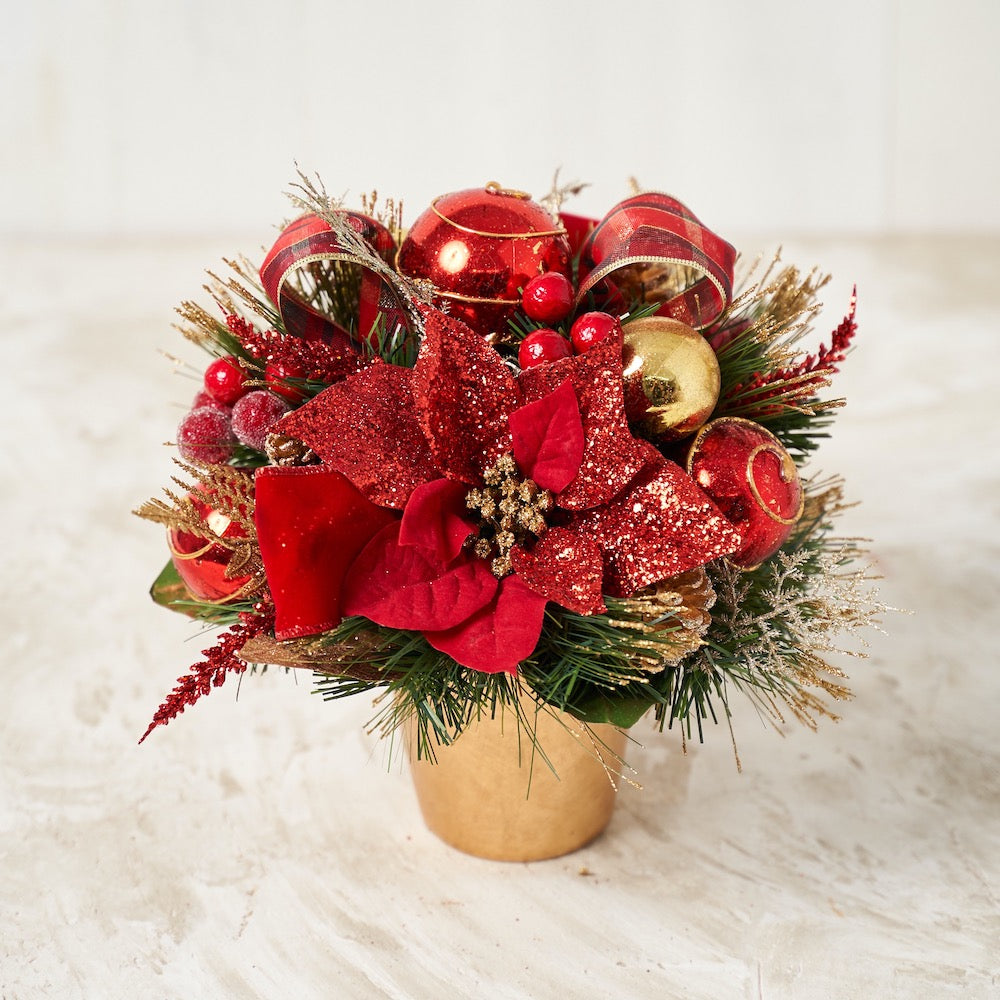 poinsettia arrangements christmas