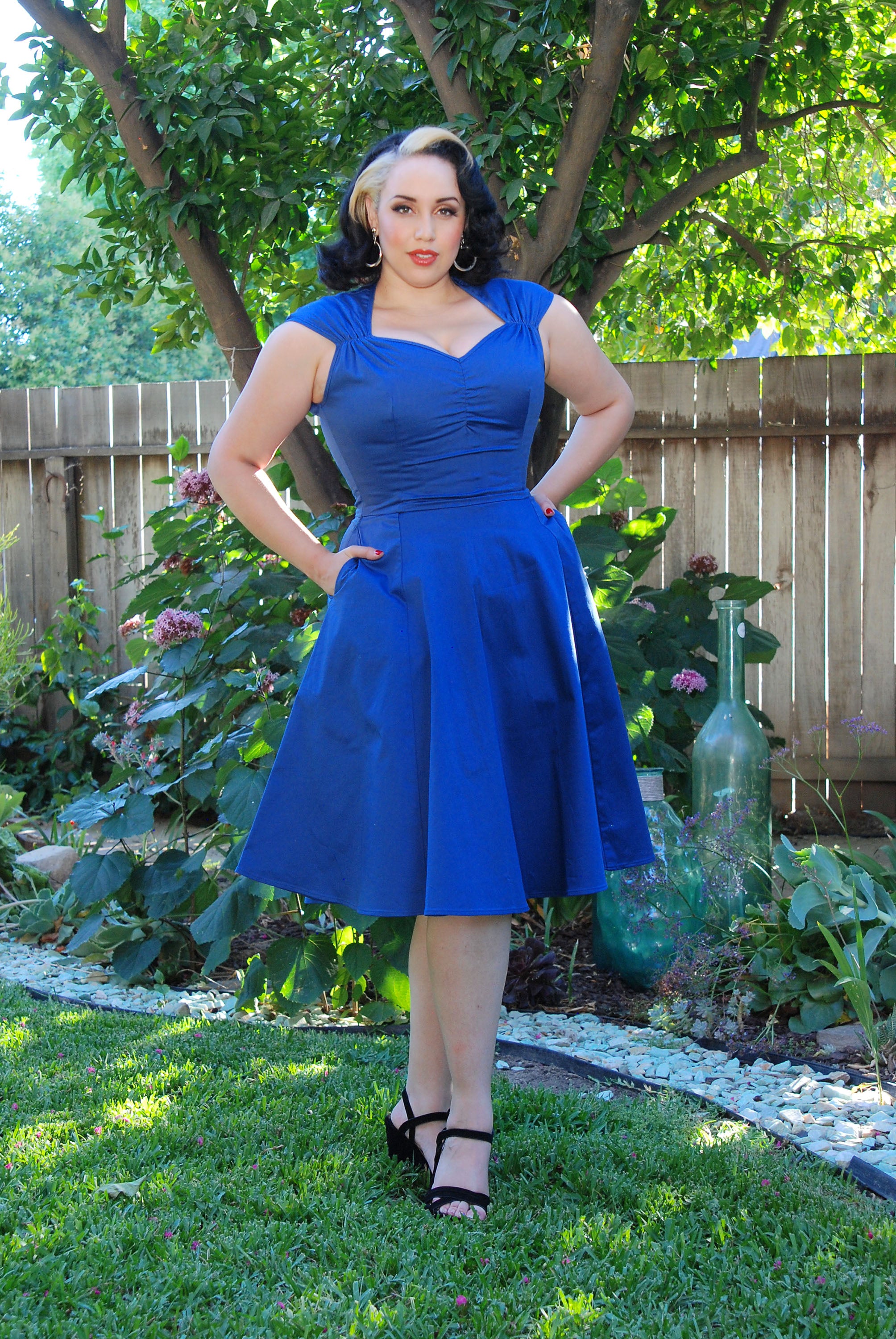 vintage pin up dresses