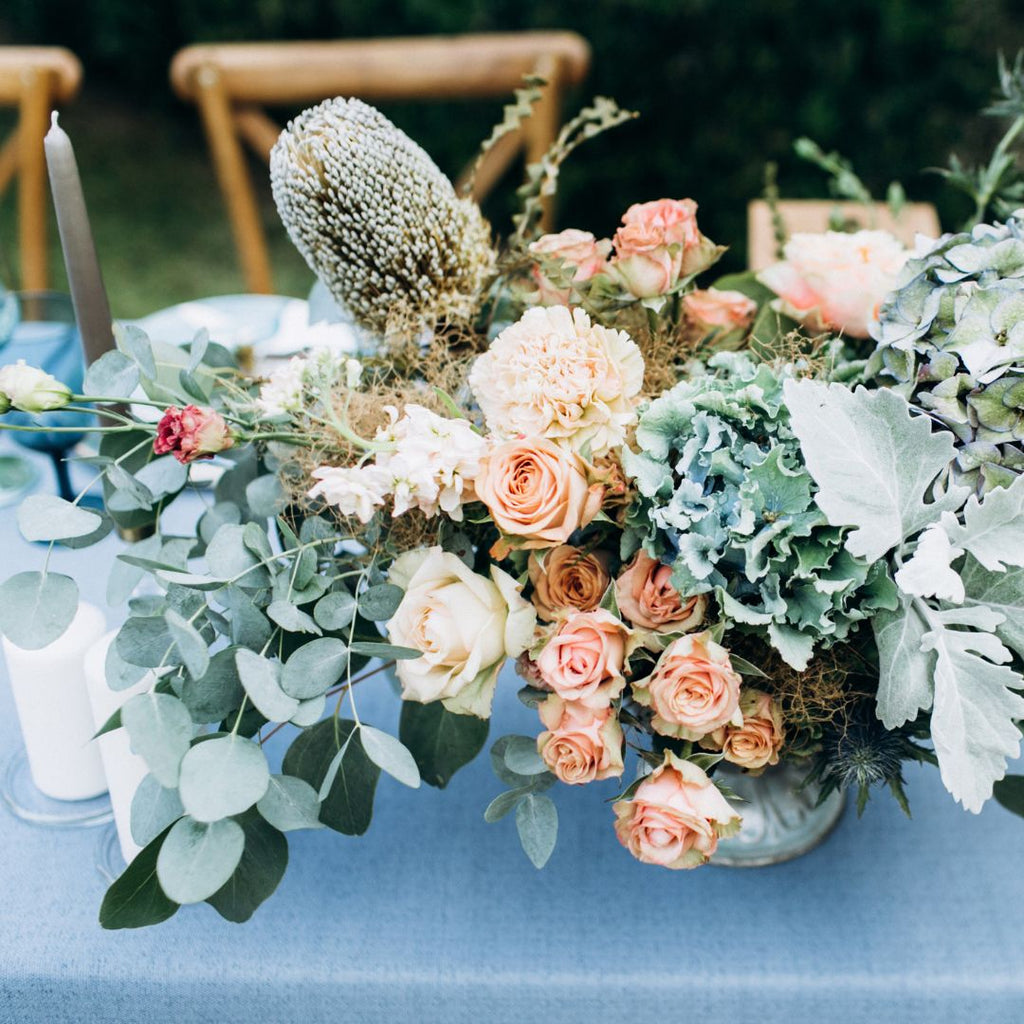 table flower setting