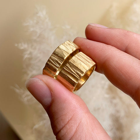 Bespoke rings in 18 karat gold. Price: 36.000 DKK