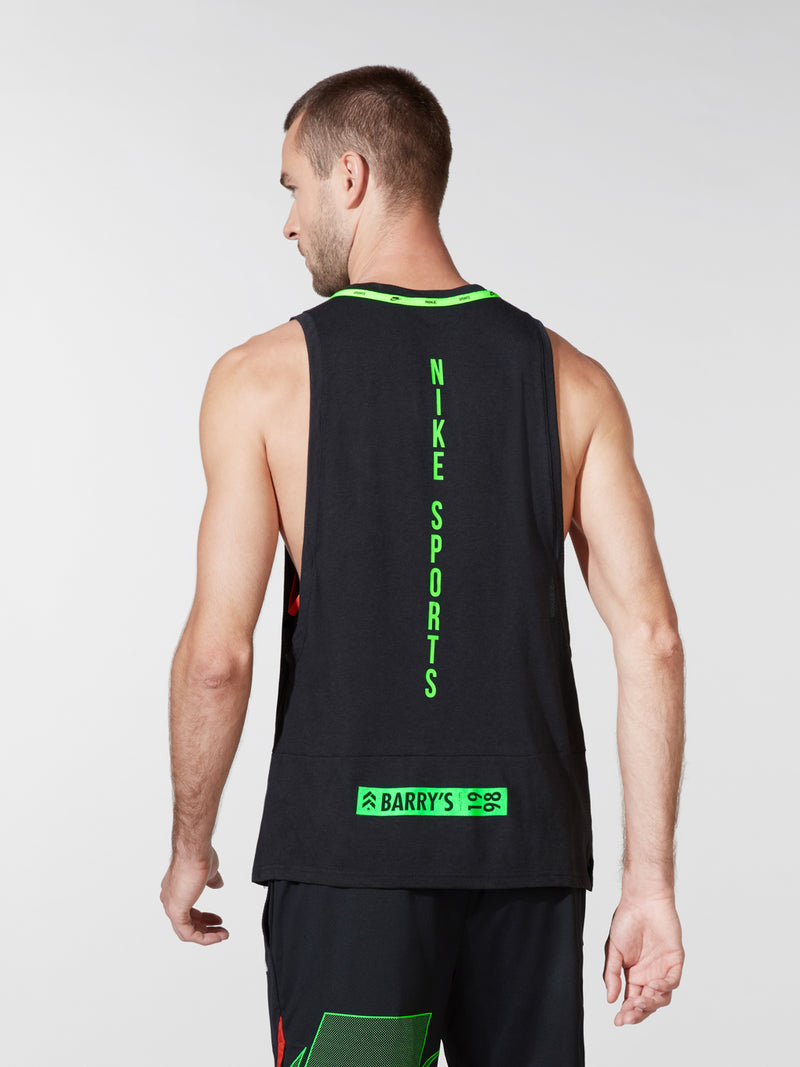 nike dri fit sport clash tank