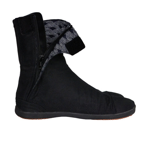 outdoor tabi boots