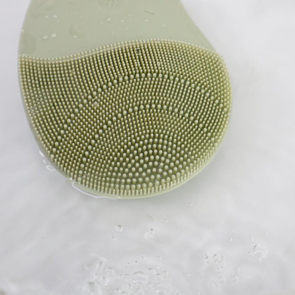 The Haumea Smart Sonic Facial Brush