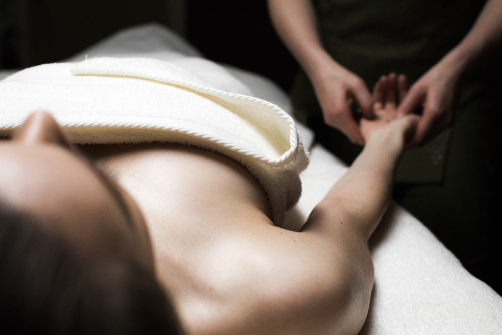Voya Hand Massage 