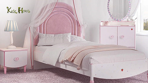 4 Simple Ways to Style a Princess Theme Bedroom 