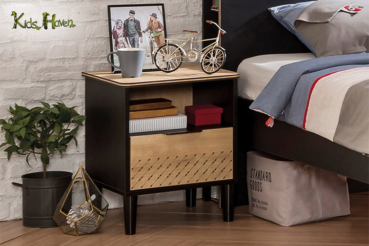 How to Choose a Bedside Table Your Child Will Love