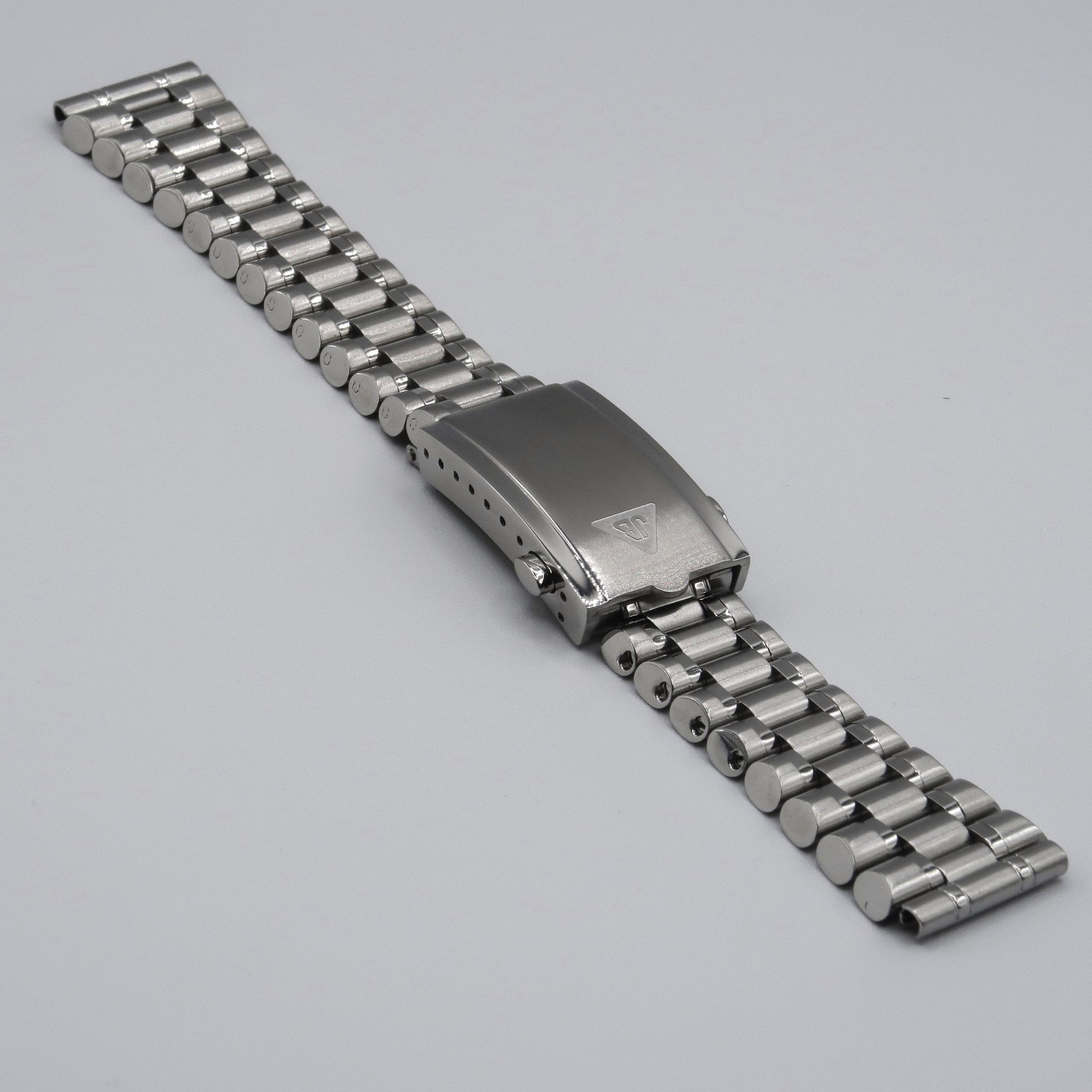 Bullet Bracelet for Vintage Accutron Astronaut – Forstner