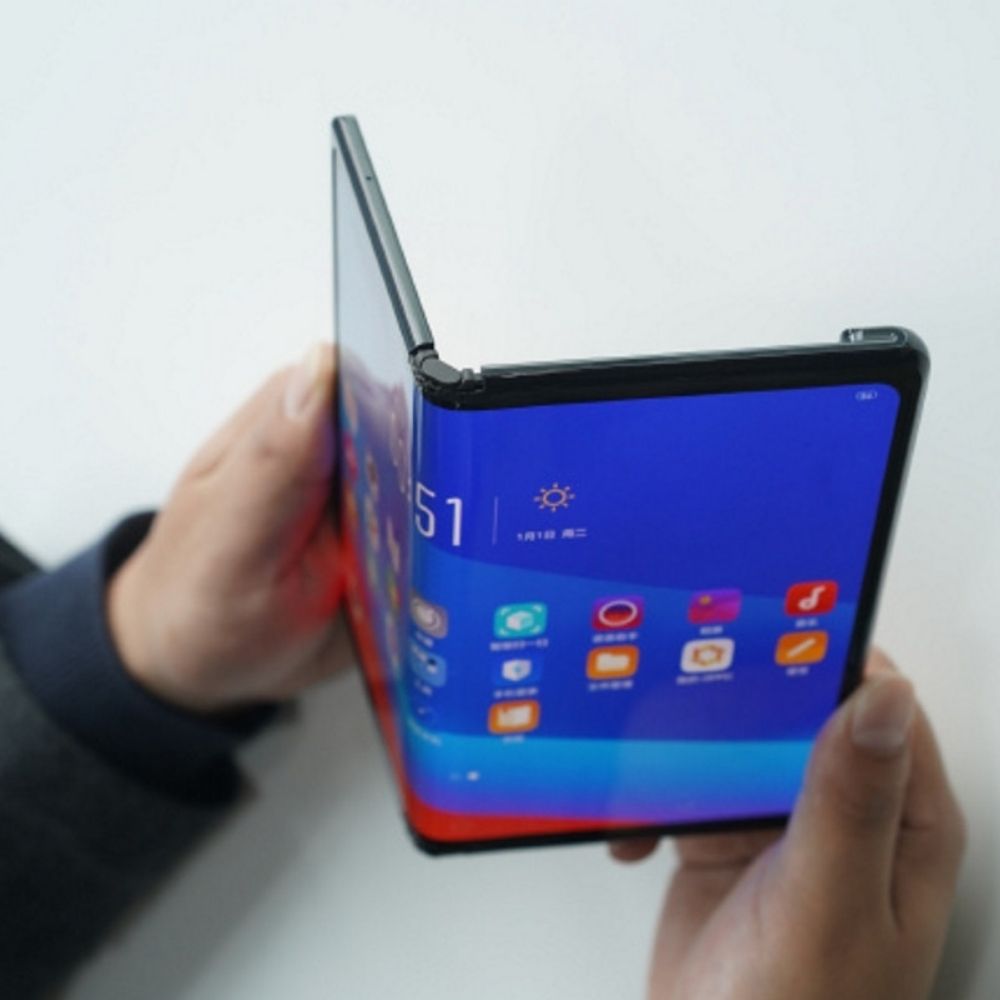 Features of Oppo Fold