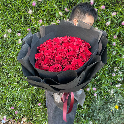 Real flowers, Fresh Flower Bouquet Delivery in Karachi,red roses