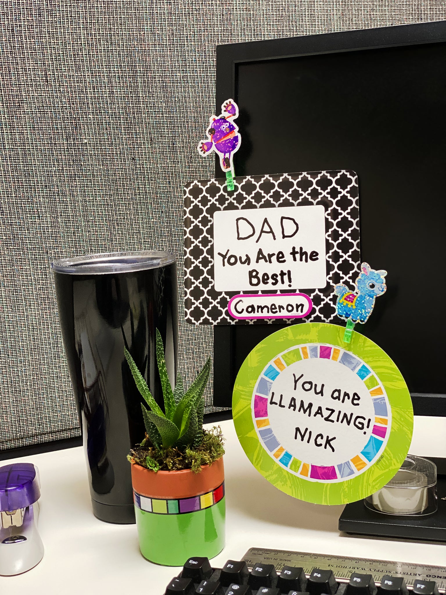 Desk decorations for Father's Day